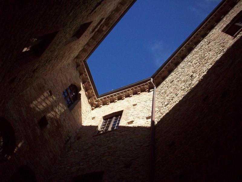 Castello Dal Verme Di Zavattarello