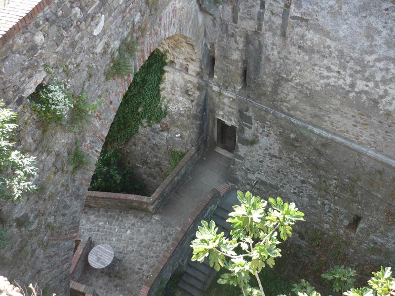 Fortezza di Sarzanello