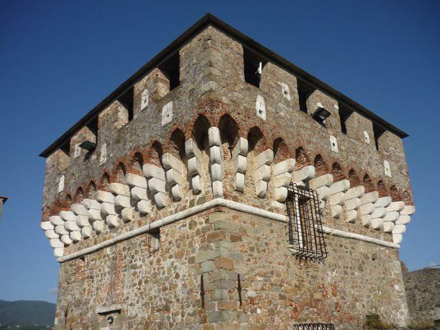 Fortezza di Sarzanello