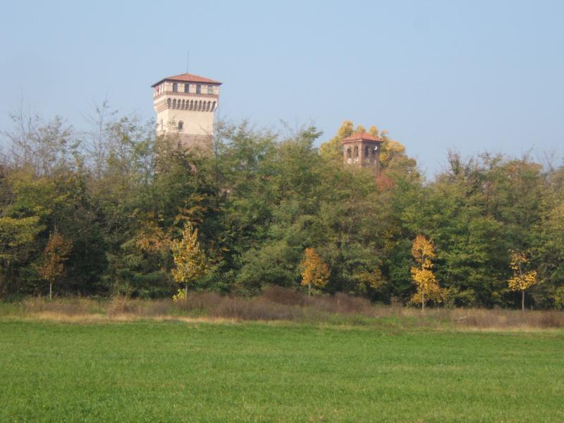 Castello Antico Di Rovasenda, veduta della torre