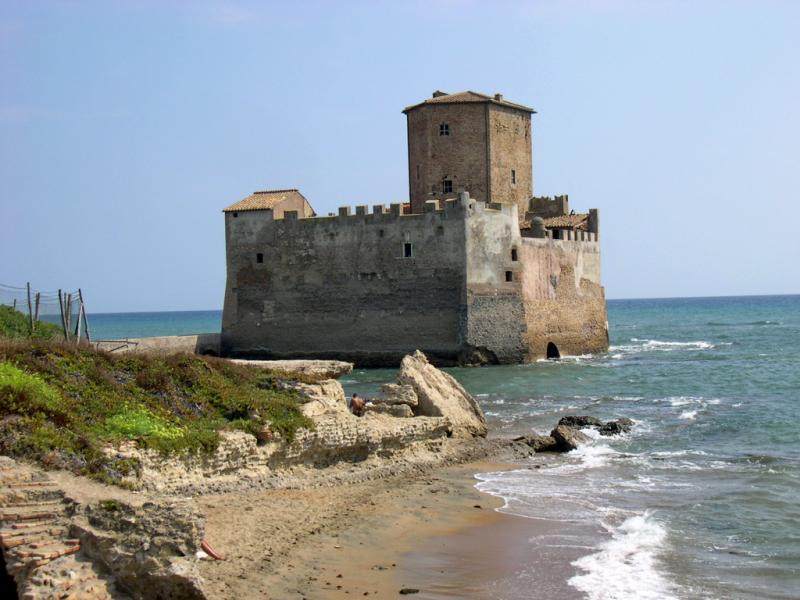 Castello Di Torre Astura