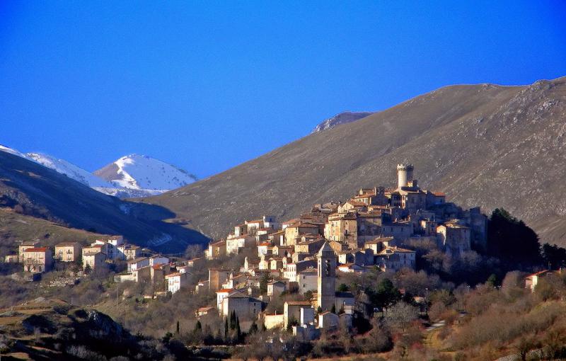 Torre Medicea Di Santo Stefano Di Sessanio, prima del crollo del 2009