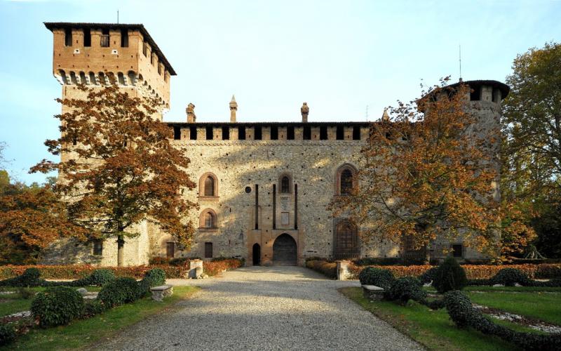 Castello Di Grazzano Visconti
