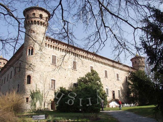 Castello di Rezzanello, veduta esterna