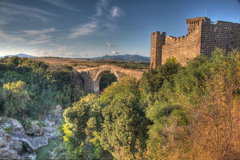 Castello Della Badia Di Vulci