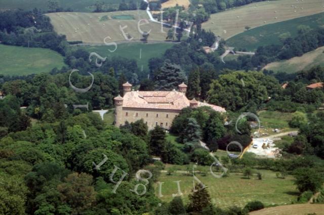 Castello di Rezzanello, veduta panoramica aerea