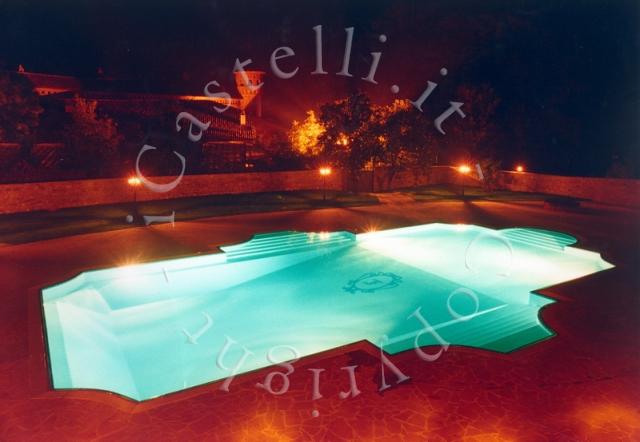 Castello di Rezzanello, la piscina