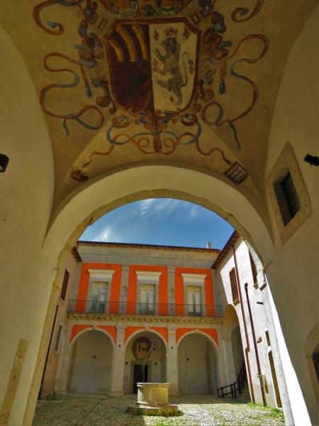 Castello Di Gesualdo