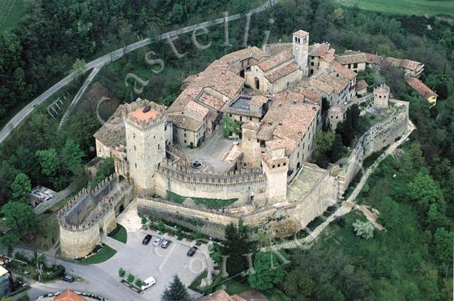 Castello di Vigoleno, veduta panoramica