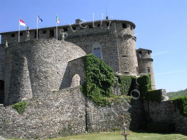 Castello di Compiano, particolare esterno
