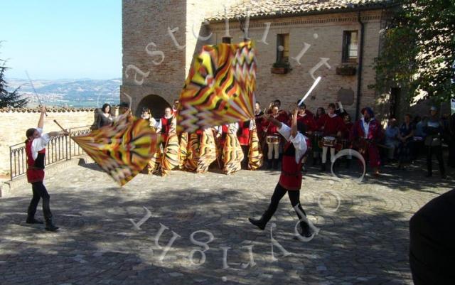 Castello di Montegridolfo, particolare festa medievale