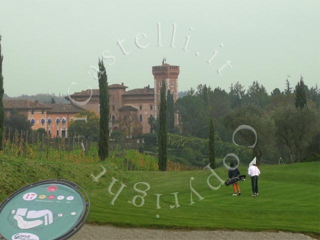 Castello di Spessa di Capriva, veduta panoramica dal campo di Golf