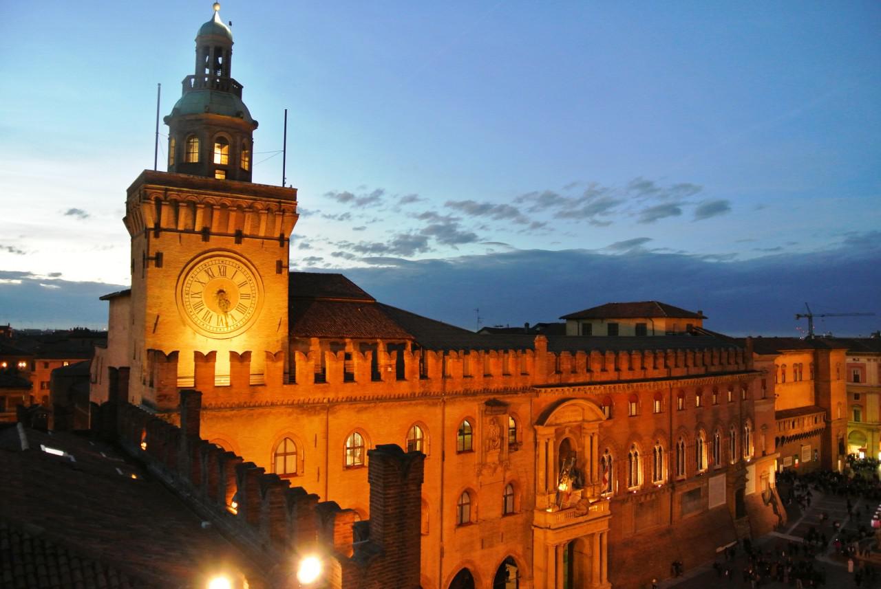 Torre Accursi o dell'Orologio