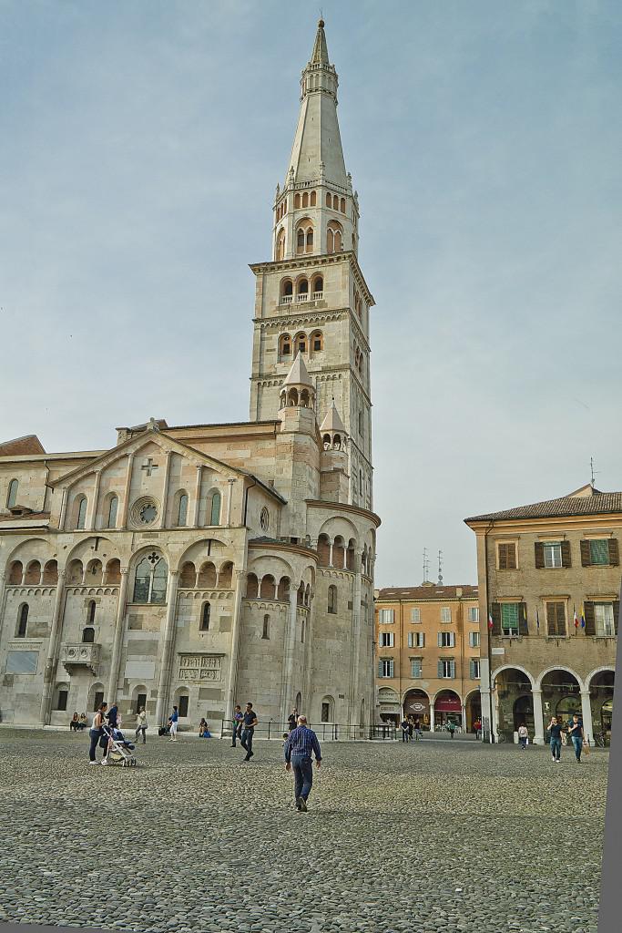 Torre Ghirlandina A Modena