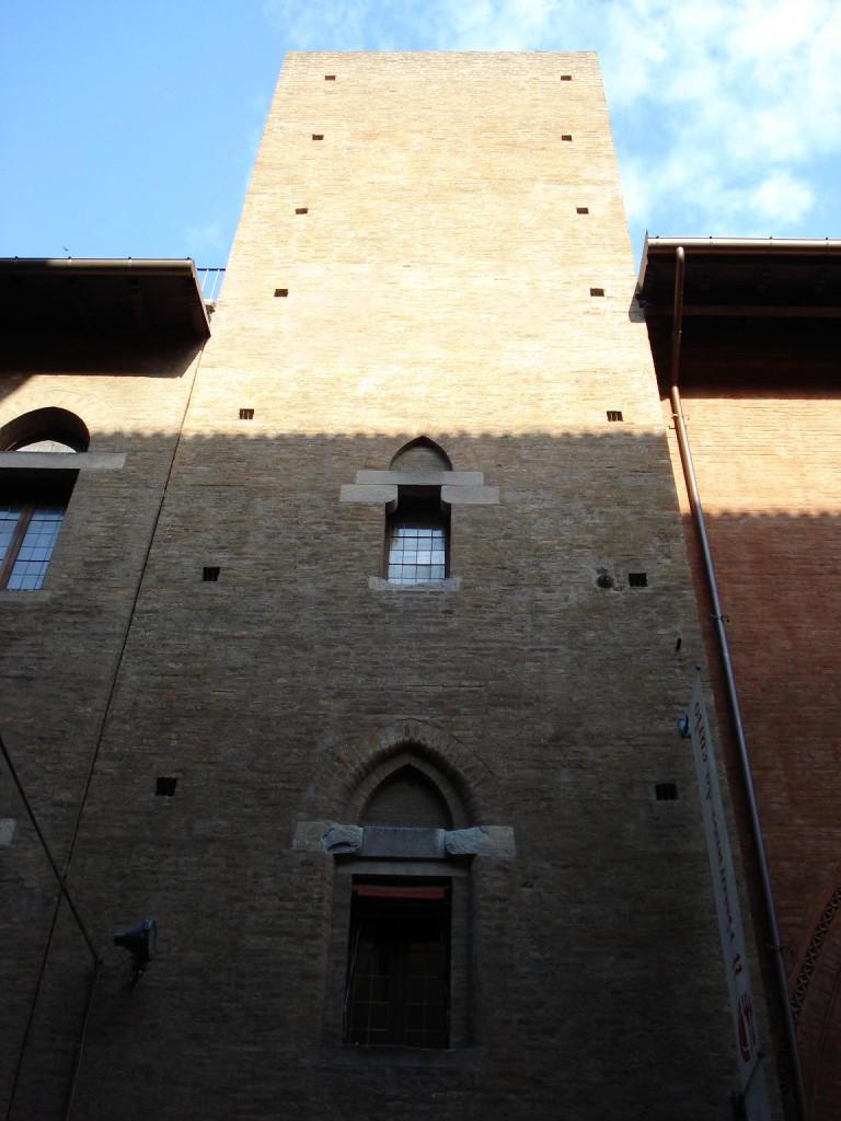Torre Carrari