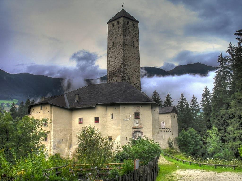 Castello di Monguelfo (Welsberg)