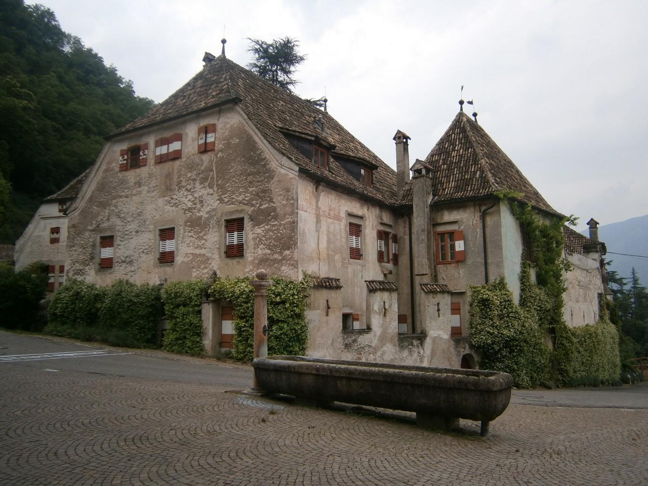 Castel del Cigno o Castel Schwanburg