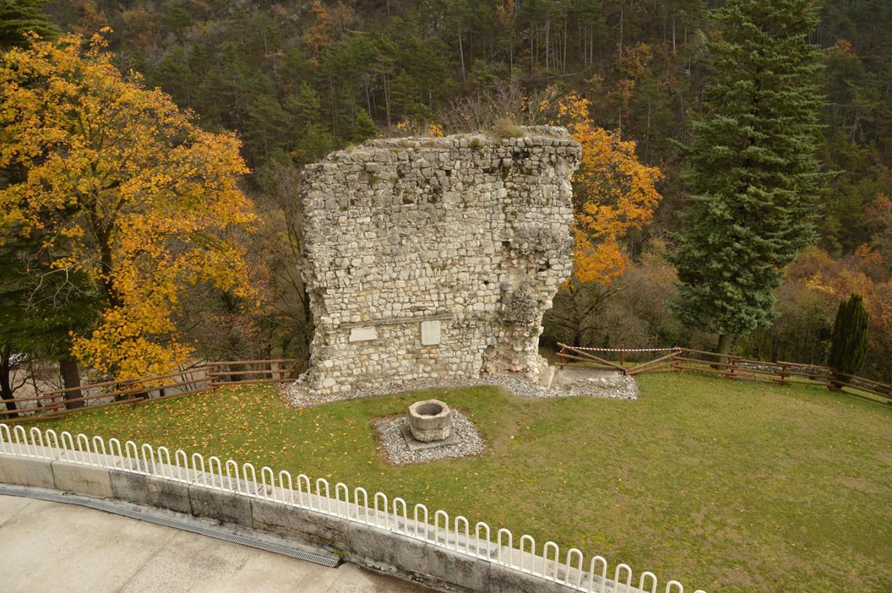 Castel Dante o Castello di Lizzana