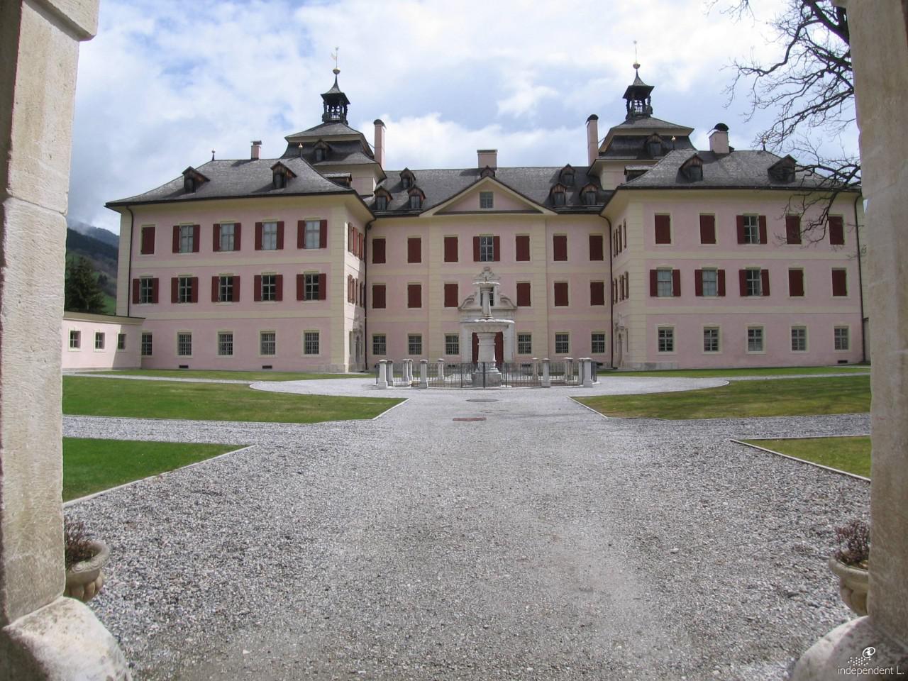 Castel Wolfsthurn o Castel Mareta