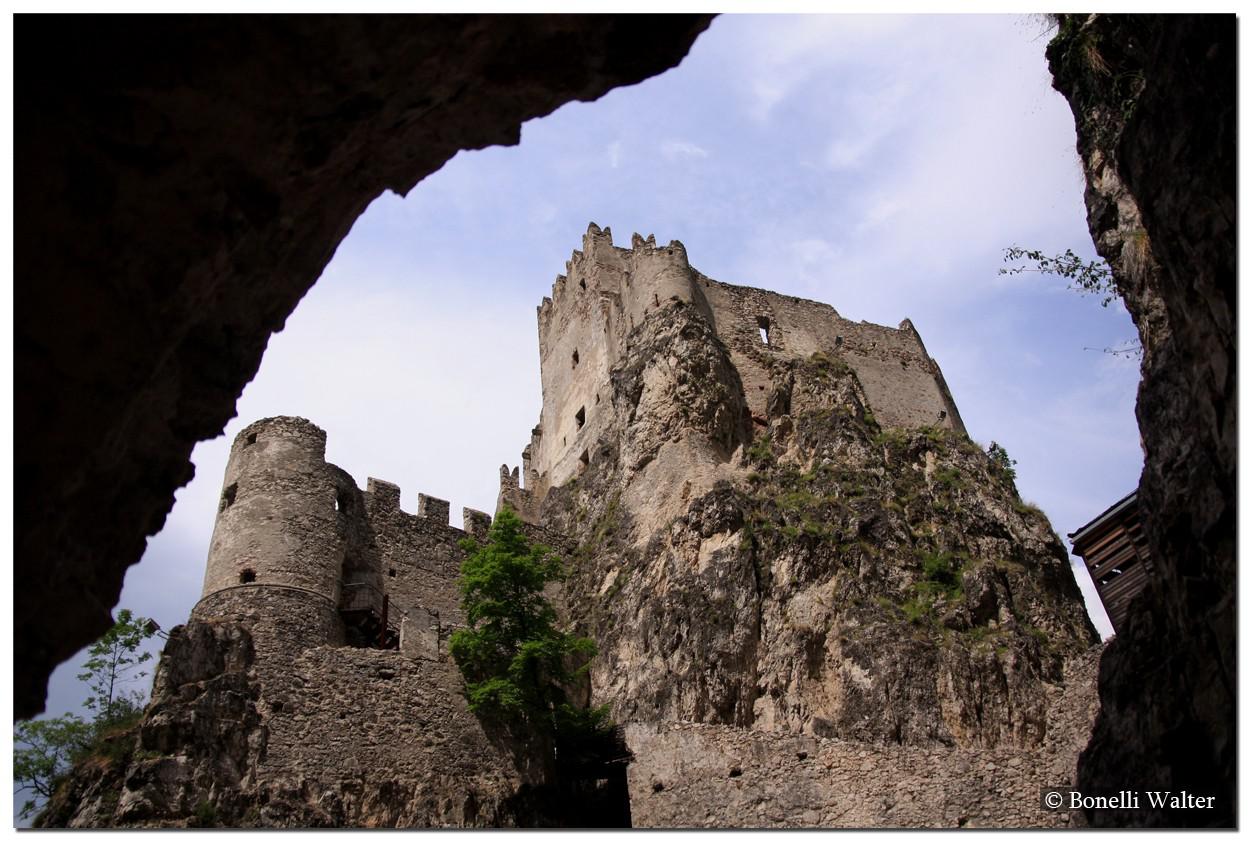 Castello di Salorno (Haderburg)