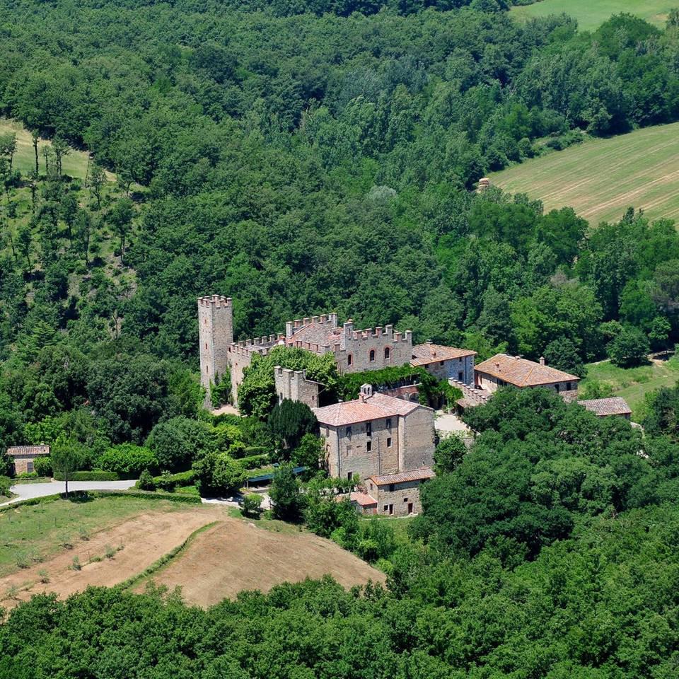 Castello Di Montalto A Castelnuovo Berardenga