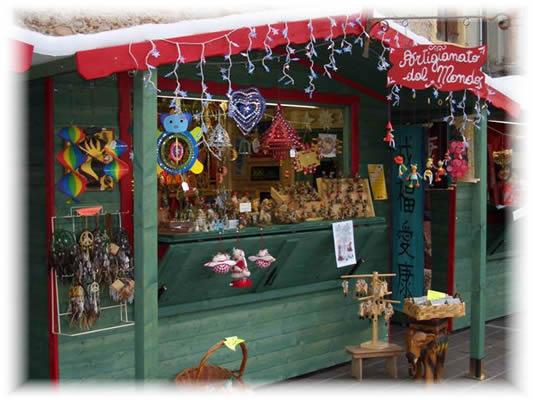 Mercatino di Natale :: Castello Visconti di Somma Lombardo (VA)